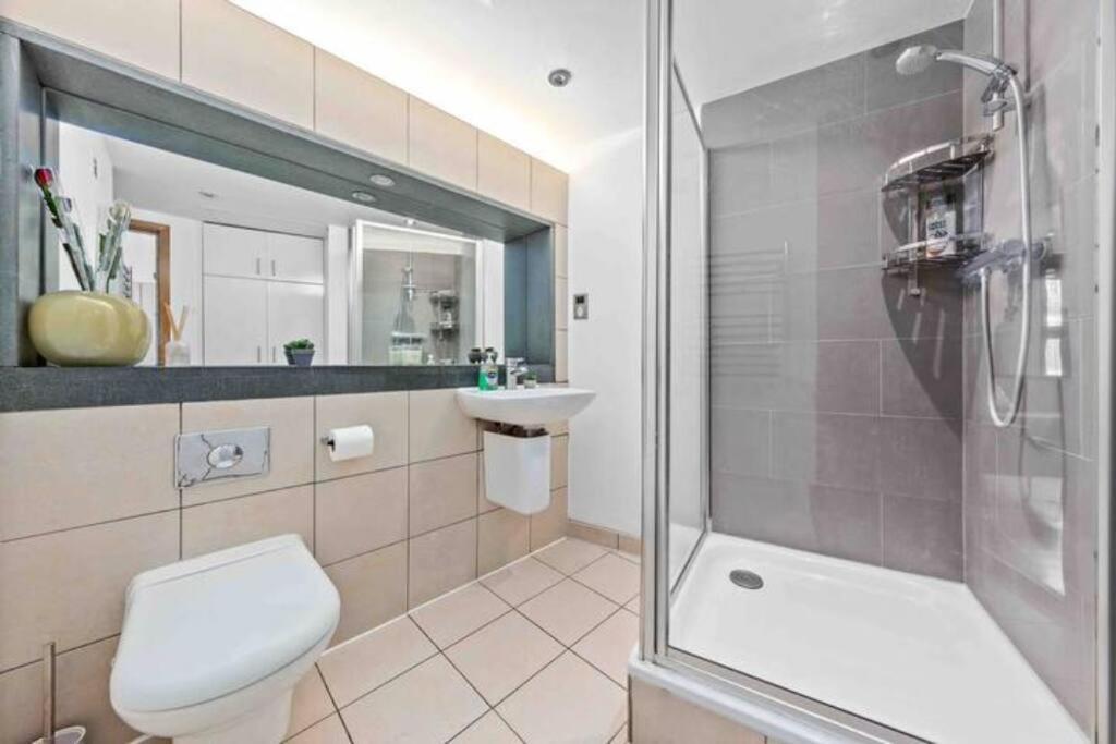 Luxe Living Near Piccadilly Hy11 Apartment London Ngoại thất bức ảnh
